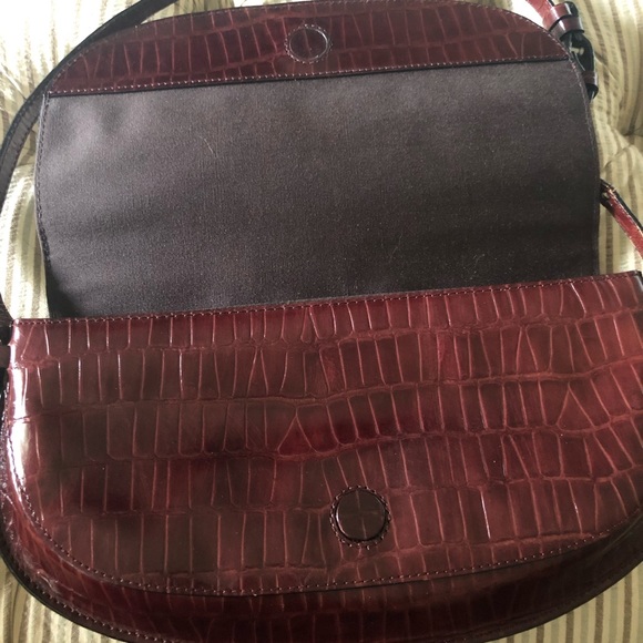 Kenneth Cole Alligator skin purse - Picture 3 of 7